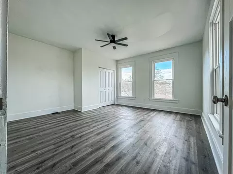 Bedroom - 1035 John St, Covington, KY 41016 photo 1 of 6