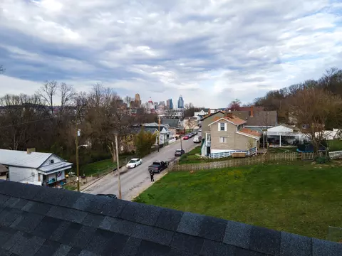 View/Area - 1035 John St, Covington, KY 41016 photo 2 of 3