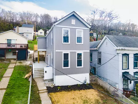 Exterior - 1035 John St, Covington, KY 41016 photo 2 of 7
