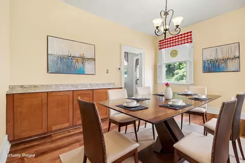 Dining - 332 E 18th St, Covington, KY 41014 photo 2 of 2