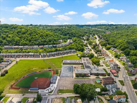 View/Area - 2041 Franklin St, Covington, KY 41014 photo 7 of 7