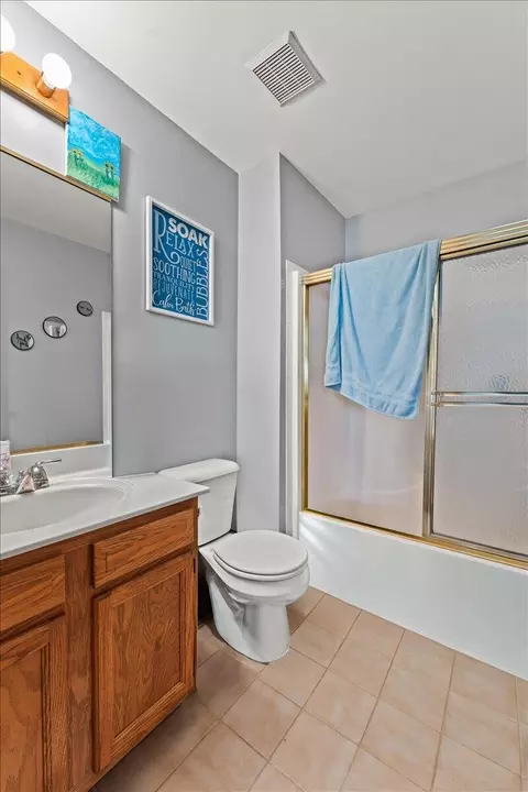 Bath - 2041 Franklin St, Covington, KY 41014 photo 1 of 6