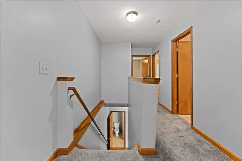 Entry Way - 2041 Franklin St, Covington, KY 41014 photo 4 of 6