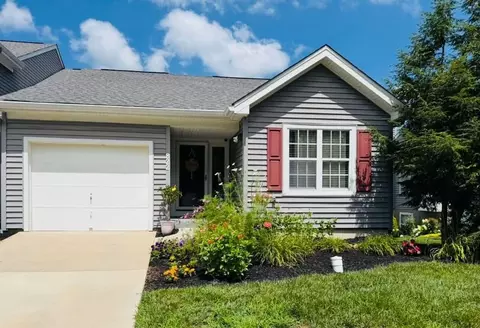 822 Horseshoe Ln, Florence, KY 41042