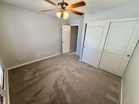 Bedroom - 2255 Rolling Hills Dr, Covington, KY 41017 photo 3 of 6