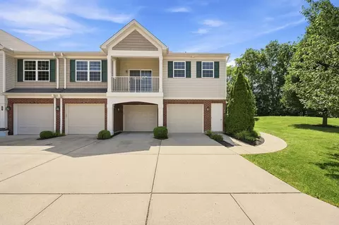 8083 Over Par Ct, Burlington, KY 41005