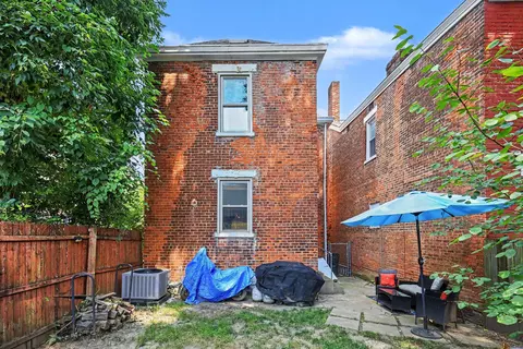 Exterior - 2007 Garrard St, Covington, KY 41014 photo 6 of 7