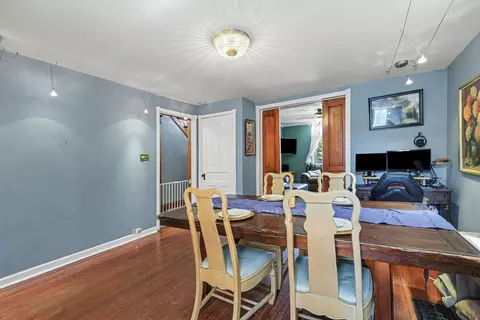 Dining - 2007 Garrard St, Covington, KY 41014 photo 3 of 3