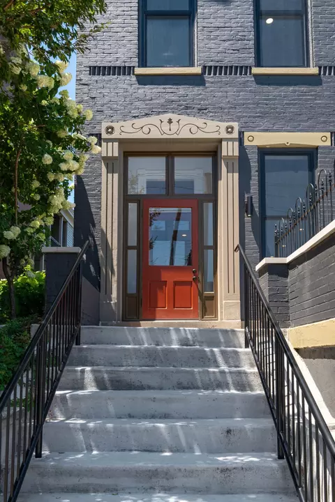 Exterior - 801 Scott St, Covington, KY 41011 photo 4 of 8
