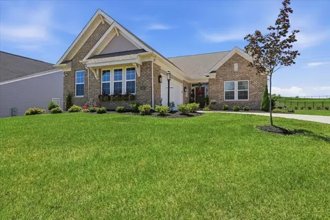 6869 Green Isle Ln, Union, KY 41091