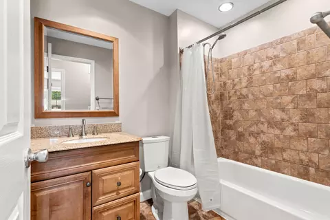Bath - 2705 Surfside Dr, Villa Hills, KY 41017 photo 3 of 3