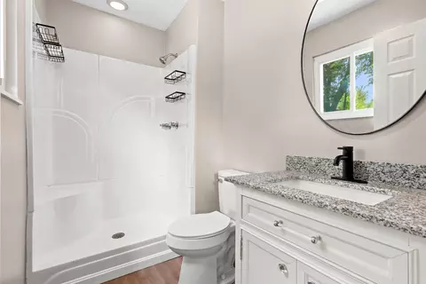 Bath - 2705 Surfside Dr, Villa Hills, KY 41017 photo 1 of 3