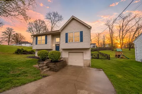 29 School Rd, Walton, KY 41094