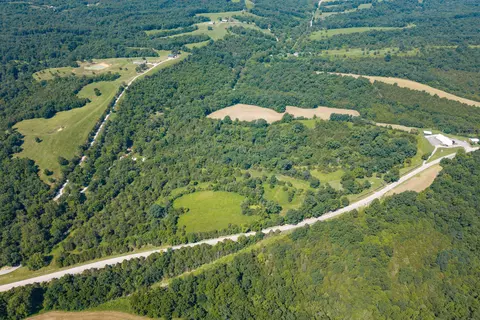 3875 Cordova Rd, Williamstown, KY 41097