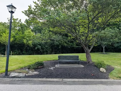 Exterior - 502 Brookstone Ln #19-E, Cold Spring, KY 41076 photo 9 of 9