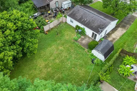 View/Area - 28 Waterside Way, Covington, KY 41017 photo 1 of 3