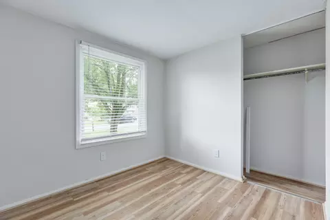 Bedroom - 28 Waterside Way, Covington, KY 41017 photo 4 of 5