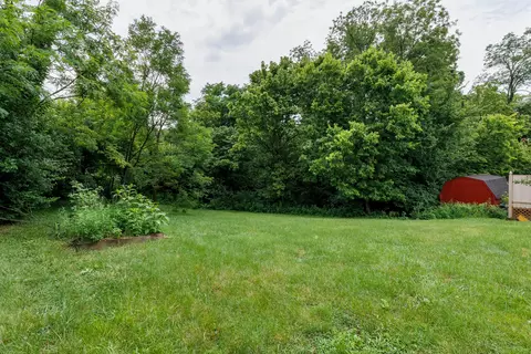 Exterior - 28 Waterside Way, Covington, KY 41017 photo 3 of 11
