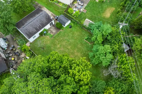 View/Area - 28 Waterside Way, Covington, KY 41017 photo 2 of 3