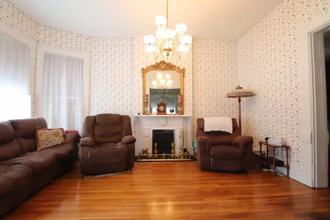 Living - 401 E 4th St, Augusta, KY 41002 photo 8 of 8