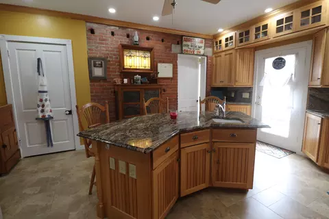 Kitchen - 401 E 4th St, Augusta, KY 41002 photo 4 of 4