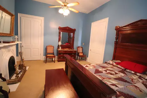 Bedroom - 401 E 4th St, Augusta, KY 41002 photo 5 of 8
