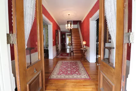 Entry Way - 401 E 4th St, Augusta, KY 41002 photo 1 of 4