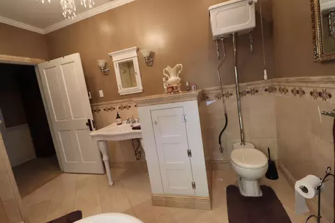 Bath - 401 E 4th St, Augusta, KY 41002 photo 6 of 6