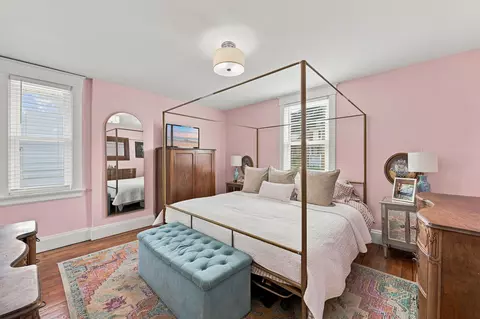 Bedroom - 1830 Euclid Ave, Covington, KY 41014 photo 1 of 4