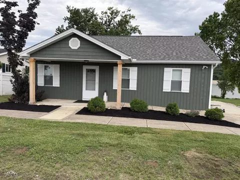 311 E High St, Warsaw, KY 41095