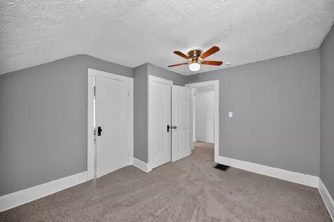 Bedroom - 1507 Monroe St, Covington, KY 41014 photo 8 of 9