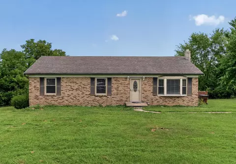 43 Crupper Ln, Alexandria, KY 41001