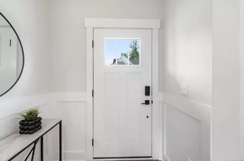 Entry Way - 1631 Stone Crest Dr, Hebron, KY 41048 photo 1 of 7