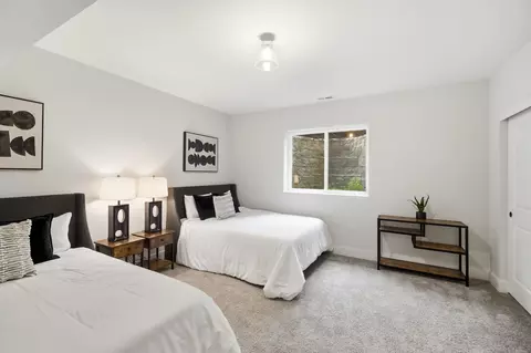 Bedroom - 1631 Stone Crest Dr, Hebron, KY 41048 photo 8 of 8