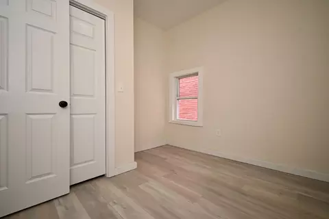 Bedroom - 127 W 9th St, Covington, KY 41011 photo 2 of 2