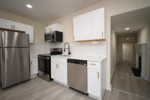 Kitchen - 127 W 9th St, Covington, KY 41011 photo 2 of 3
