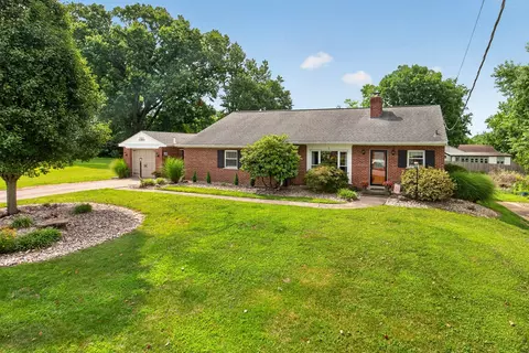 9 Wright Ct, Alexandria, KY 41001
