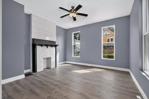 Living - 36 Euclid St, Covington, KY 41016 photo 1 of 6