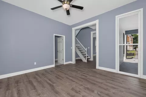 Living - 36 Euclid St, Covington, KY 41016 photo 4 of 6