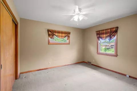Bedroom - 25 Lorup Ave, Covington, KY 41011 photo 5 of 8