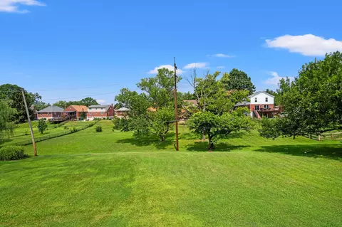 Exterior - 25 Lorup Ave, Covington, KY 41011 photo 8 of 9