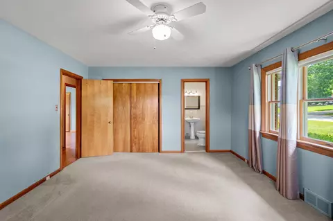 Bedroom - 25 Lorup Ave, Covington, KY 41011 photo 4 of 8