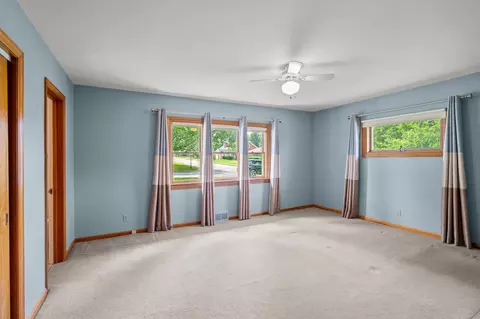 Bedroom - 25 Lorup Ave, Covington, KY 41011 photo 2 of 8