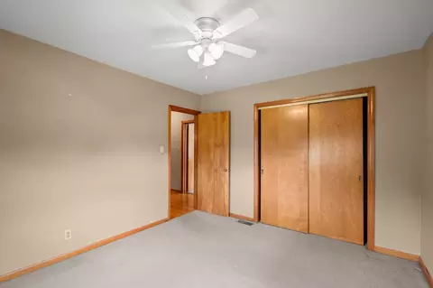 Bedroom - 25 Lorup Ave, Covington, KY 41011 photo 6 of 8