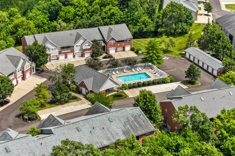 View/Area - 562 Fawn Run Dr, Cold Spring, KY 41076 photo 2 of 5