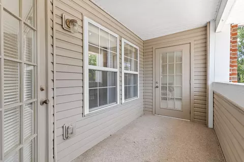 Exterior - 562 Fawn Run Dr, Cold Spring, KY 41076 photo 3 of 5