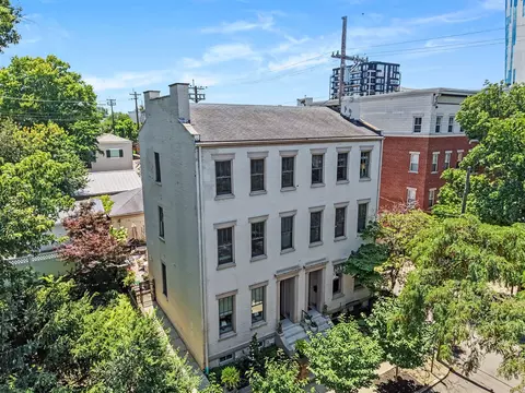 Exterior - 223 E 2nd St, Covington, KY 41011 photo 2 of 4