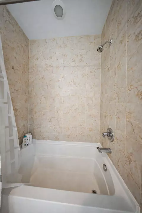 Bath - 223 E 2nd St, Covington, KY 41011 photo 7 of 7