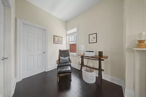 Entry Way - 223 E 2nd St, Covington, KY 41011 photo 2 of 2