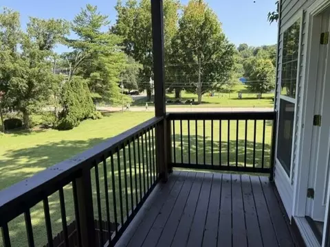 Exterior - 111 Parkview St, Augusta, KY 41002 photo 4 of 6